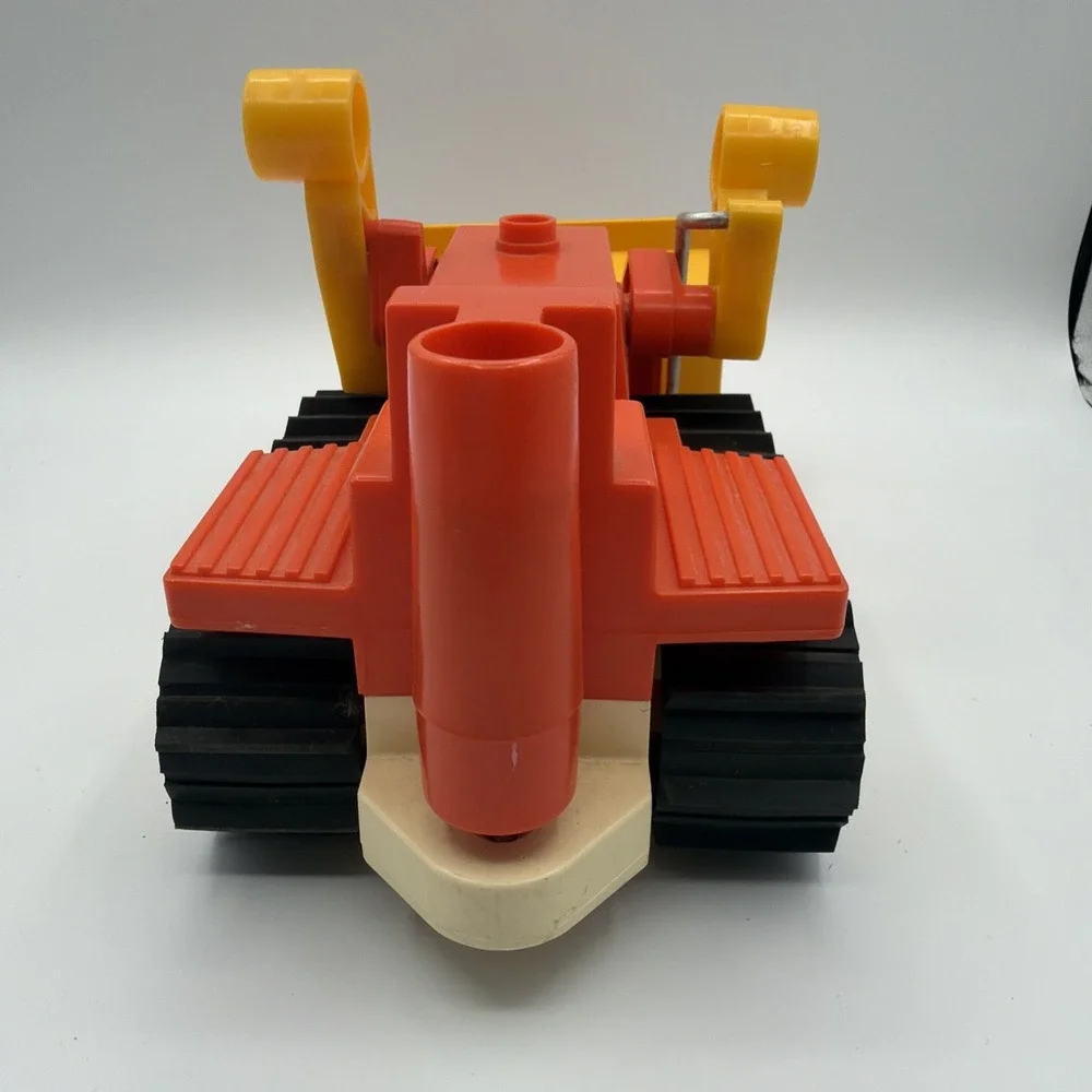 Vintage 1979 Fisher-Price 11
